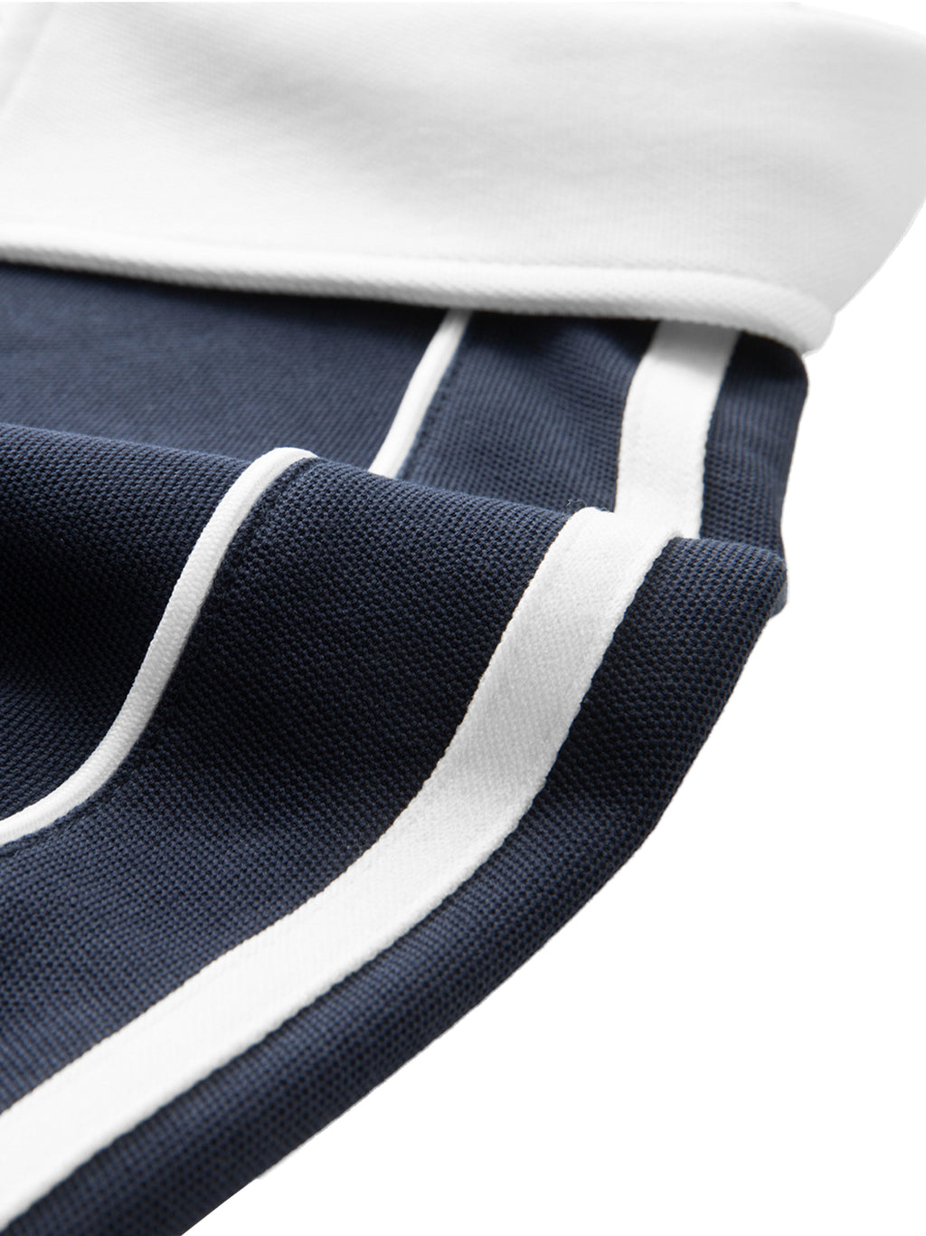 streetwear,polo shirt,contrast collar,short sleeve polo,modern streetwear,premium streetwear,casual wear,relaxed fit,minimal style,polo